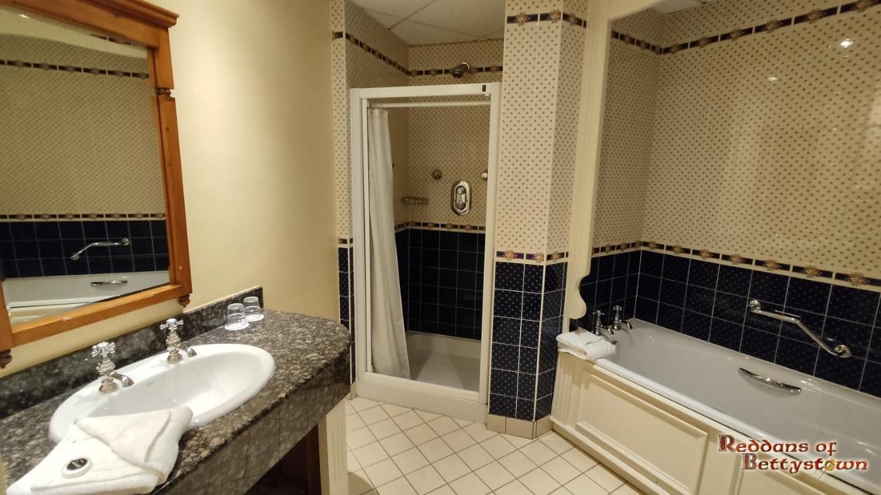 Reddans Of Bettystown Luxury Bed & Breakfast, Restaurant And Bar エクステリア 写真